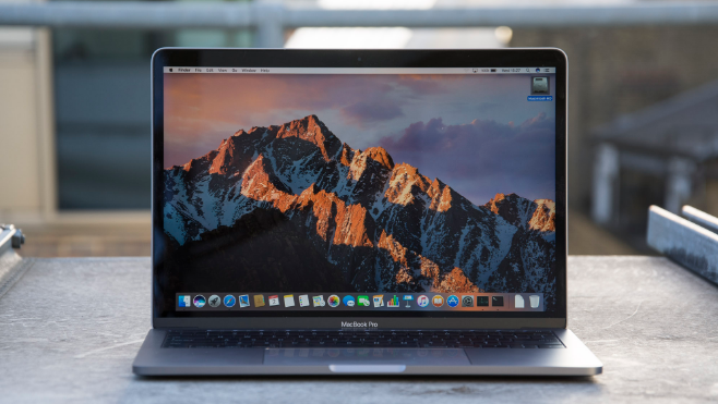 Best laptop by Apple_Macbook